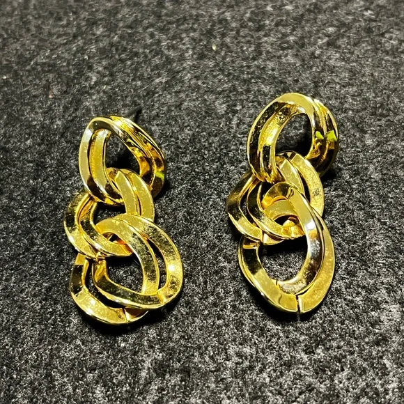 Monet Gold Toned Chain Link Earrings - Picture 4 of 6